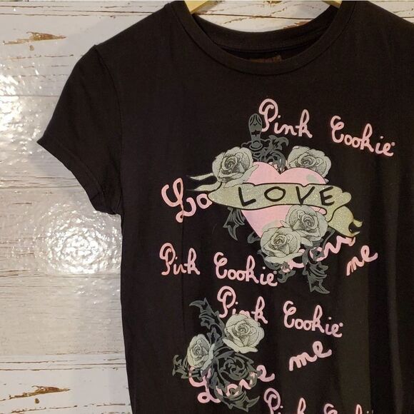 Pink Cookie graphic tee - Picture 2 of 8